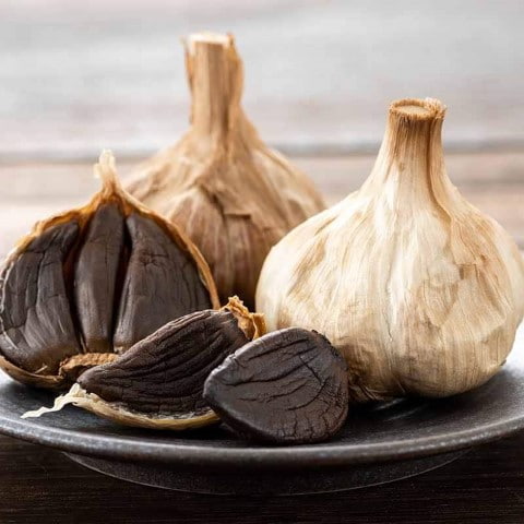 خرید و قیمت سیر سیاه مرغوب + فروش صادراتی